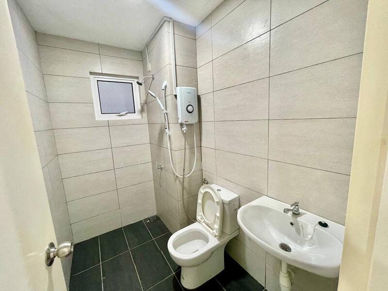 Service Residence for Rent at Residensi Rimbun @ Canopy Hills - Hasif Ludin - Bathroom - PropertyGuru.com.my
