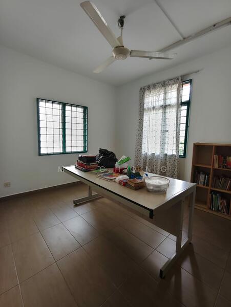 3-storey Terraced House for Rent in Bandar Pinggiran Subang (Shah Alam) - MS Chong - Study - PropertyGuru.com.my