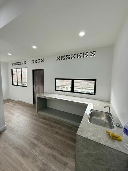 1-storey Terraced House for Sale in Taman Johor Jaya (Johor Bahru) - Glenn Woo - Interior - PropertyGuru.com.my