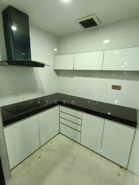 Semi-Detached House for Sale in Taman Overseas Union (Taman Oug) (Jalan Klang Lama (Old Klang Road)) - Jayden Yee - Kitchen - PropertyGuru.com.my