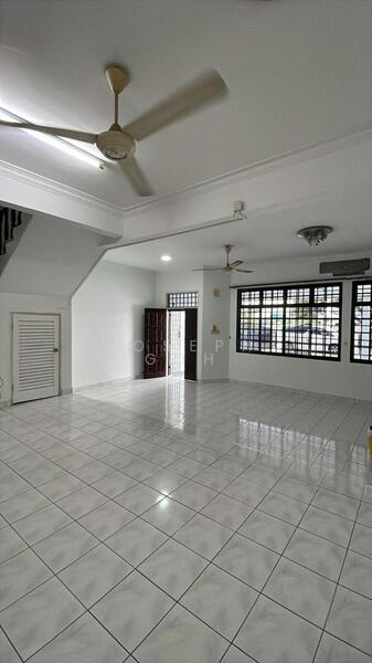 2-storey Terraced House for Rent in Tampoi (Johor) - Joseph Goh - Living Room - PropertyGuru.com.my