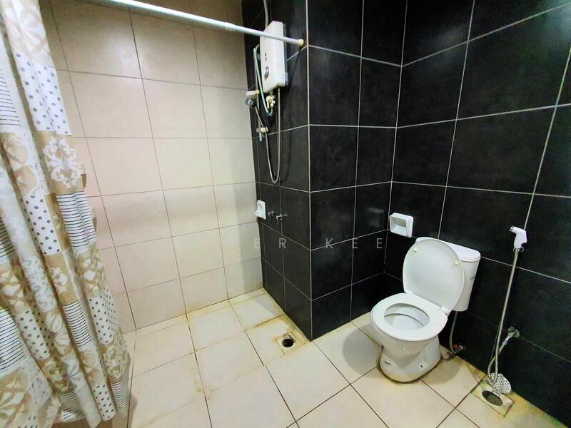 Service Residence for Rent at D'Pulze Cyberjaya - Roger Kee - Bathroom - PropertyGuru.com.my