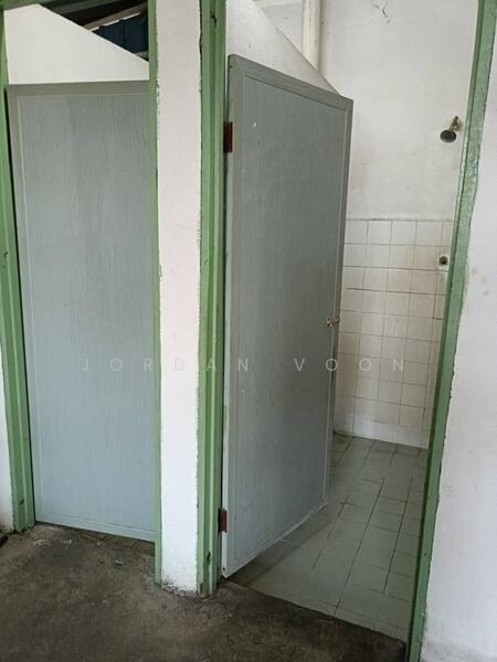 Semi-D Factory for Sale in Taman Permatang Tinggi (Bukit Mertajam) - Jordan Voon - Bathroom - PropertyGuru.com.my
