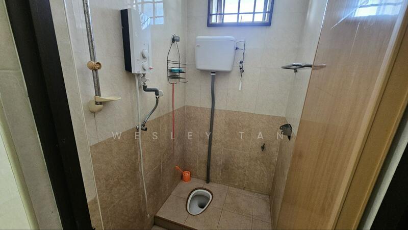 Taman Kelemak Jaya untuk Untuk Disewa - RM 2,000 /bulan, Feb 2026 - Bathroom - PropertyGuru.com.my