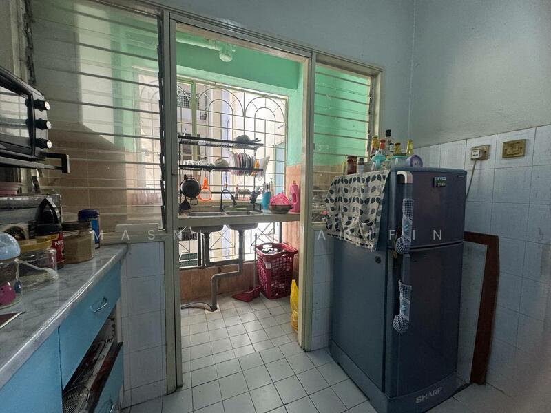 Emerald Hill Condominium untuk Untuk Dijual - RM 385,000, Feb 2026 - Kitchen - PropertyGuru.com.my