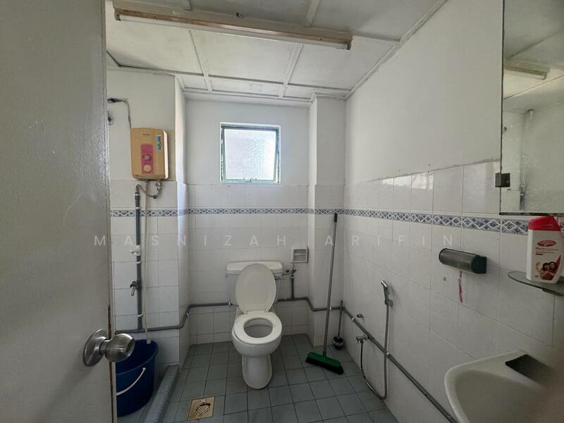 Emerald Hill Condominium untuk Untuk Dijual - RM 385,000, Feb 2026 - Bathroom - PropertyGuru.com.my