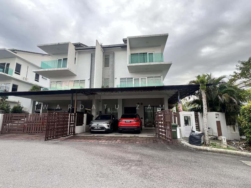 Cluster House for Sale in Kajang (Selangor) - Wardatu Zamzam - Exterior - PropertyGuru.com.my
