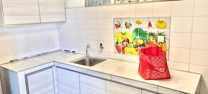 Service Residence for Rent at The Domain (Domain 1) @ NeoCyber - Hasif Ludin - Kitchen - PropertyGuru.com.my