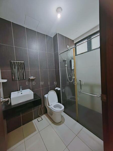 D'Secret Garden (Pangsapuri Kempas Indah) untuk Untuk Disewa - RM 1,800 /bulan, Feb 2026 - Bathroom - PropertyGuru.com.my