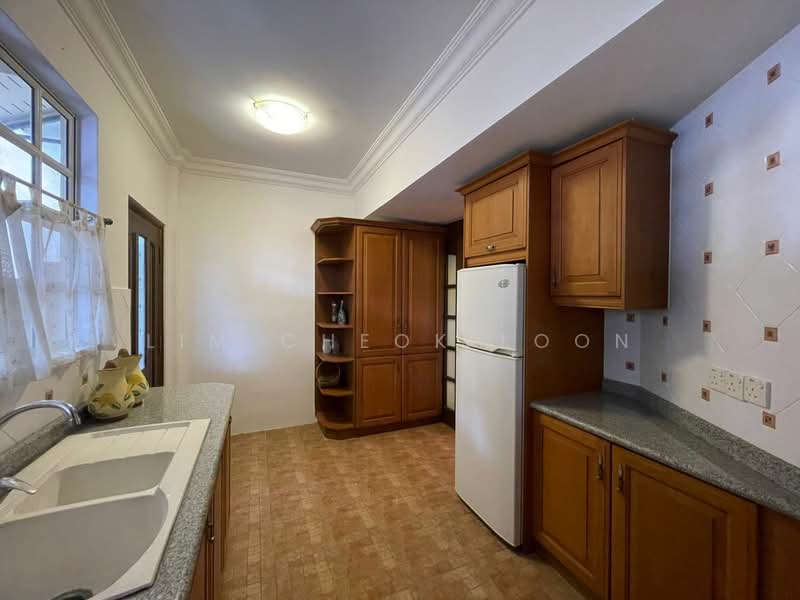 Taman Jesselton untuk Untuk Dijual - RM 4,300,000, Mac 2026 - Kitchen - PropertyGuru.com.my