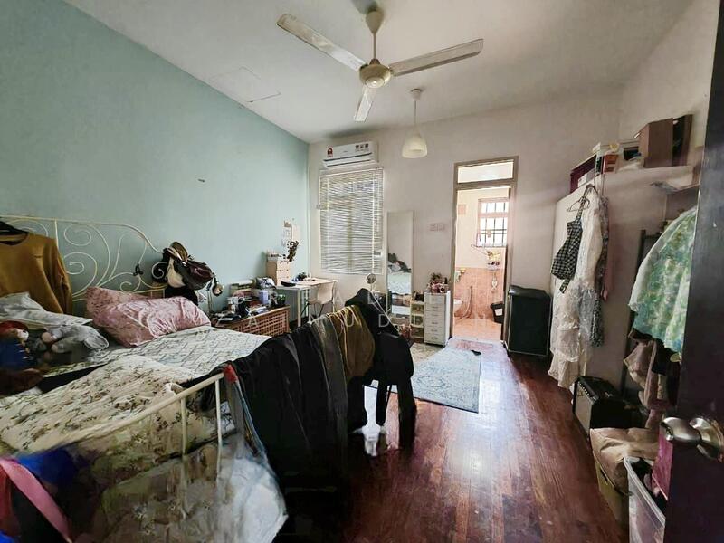 2-storey Terraced House for Sale in Bukit Jelutong (Shah Alam) - NORFADILAH ZAINUDDIN - Bedroom - PropertyGuru.com.my