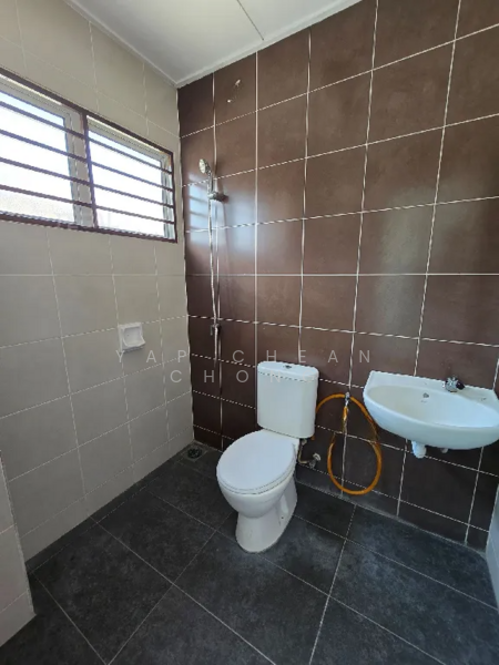 2-storey Terraced House for Sale in Bandar Puteri Klang (Klang) - Yap Chean Chong - Bathroom - PropertyGuru.com.my