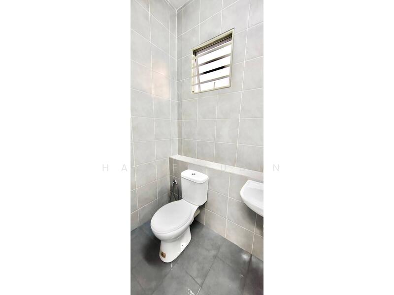 Apartment for Rent at Idaman Abadi - Hasif Ludin - Bathroom - PropertyGuru.com.my