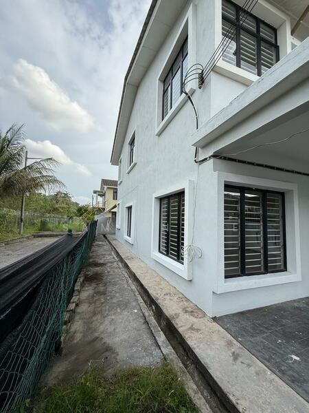 2-storey Terraced House for Sale in Saujana Rawang (Rawang) - Samson Lee - Exterior - PropertyGuru.com.my