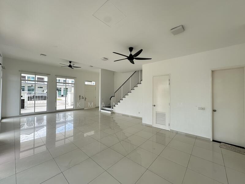 2-storey Terraced House for Rent in Eco Majestic (Semenyih) - Lukman Hakim - Living Room - PropertyGuru.com.my