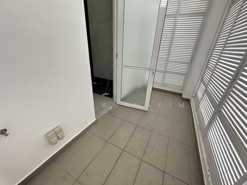 2-storey Terraced House for Rent in Eco Majestic (Semenyih) - Lukman Hakim - Balcony - PropertyGuru.com.my