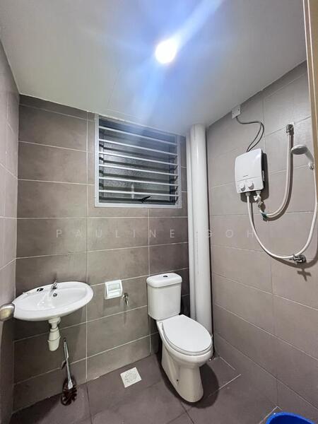 Apartment for Sale at ARC @ Austin Hills - Pauline Goh - Bathroom - PropertyGuru.com.my