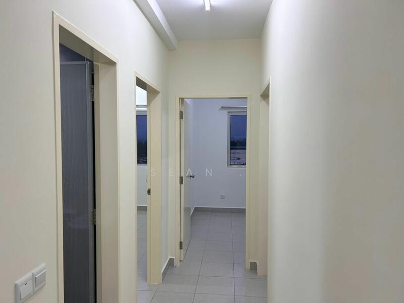 Apartment for Rent at Harmoni @ Eco Majestic - Sean . - Corridor - PropertyGuru.com.my