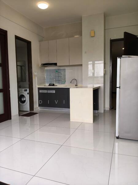 Condominium for Rent at Bay Point @ Country Garden Danga Bay - Diviya . - Kitchen - PropertyGuru.com.my