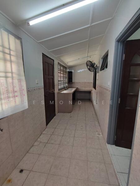 1.5-storey Terraced House for Sale in Taman Pelangi Indah (Ulu Tiram) - Desmond Lee - Kitchen - PropertyGuru.com.my