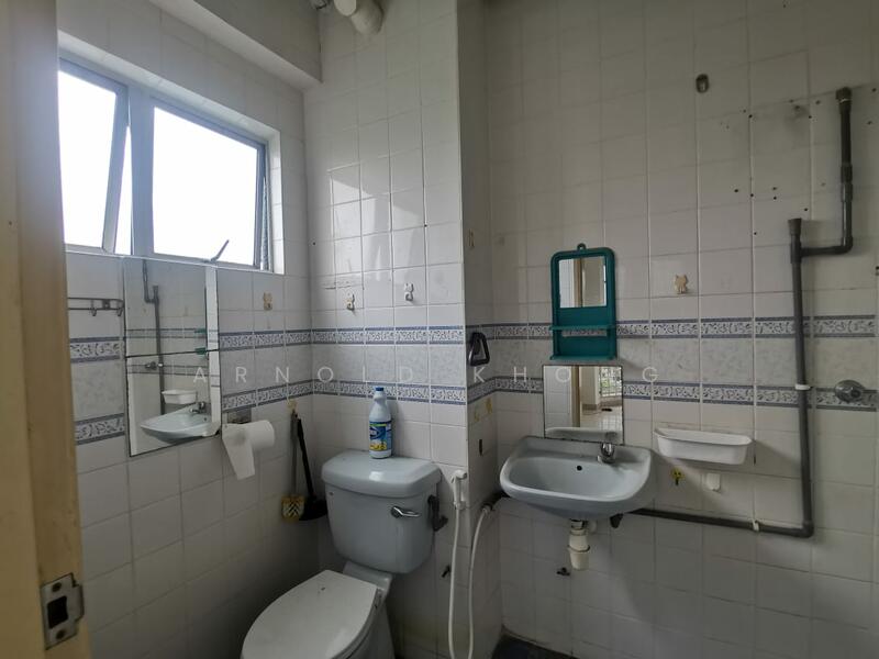 Awana Puri untuk Untuk Dijual - RM 445,000, Feb 2026 - Bathroom - PropertyGuru.com.my