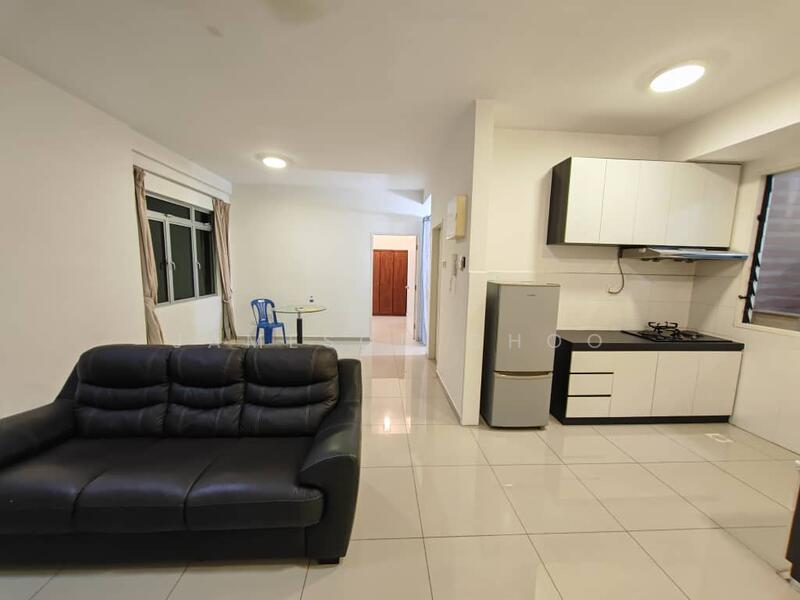 Condominium for Rent at Fairway Suites - Jameson Choo - Living Room - PropertyGuru.com.my