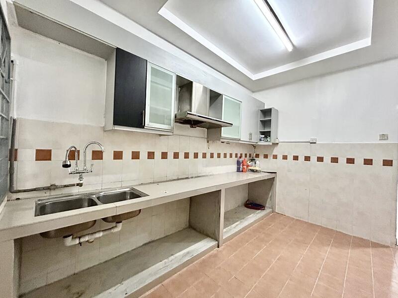 2-storey Terraced House for Sale in Bandar Tun Hussein Onn (Cheras) - NORFADILAH ZAINUDDIN - Kitchen - PropertyGuru.com.my