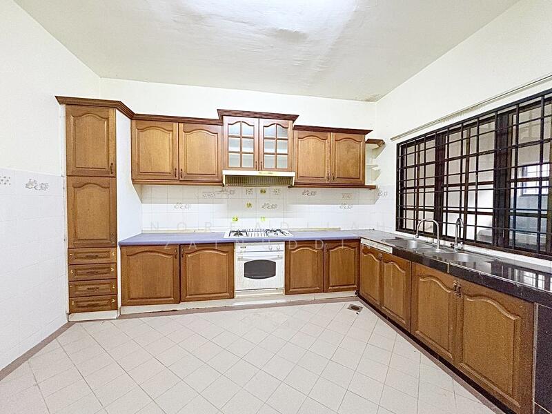 Subang Bestari untuk Untuk Dijual - RM 570,000, Feb 2026 - Kitchen - PropertyGuru.com.my