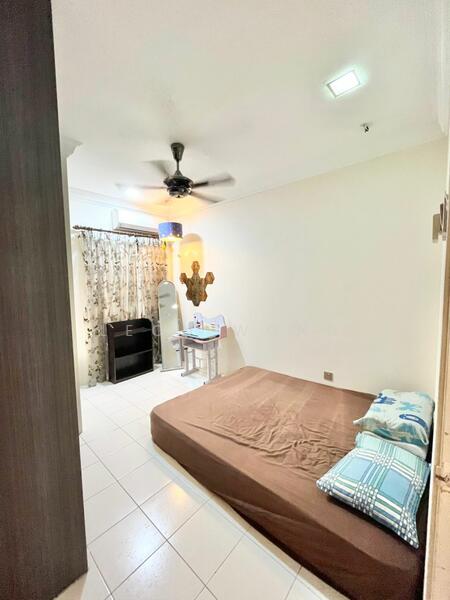 2-storey Terraced House for Rent in Kota Emerald (Rawang) - Leon Wong - Bedroom - PropertyGuru.com.my