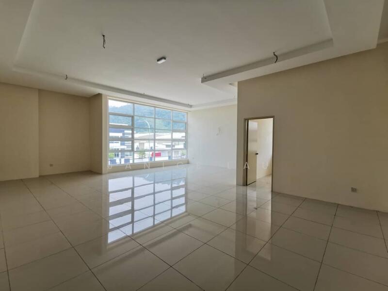 Factory for Rent in Hi-Tech Industrial Park (Semenyih) - Janice Lau - Living Room - PropertyGuru.com.my