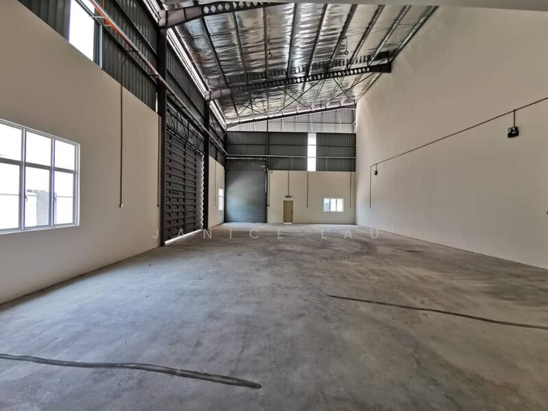 Factory for Rent in Hi-Tech Industrial Park (Semenyih) - Janice Lau - Interior - PropertyGuru.com.my