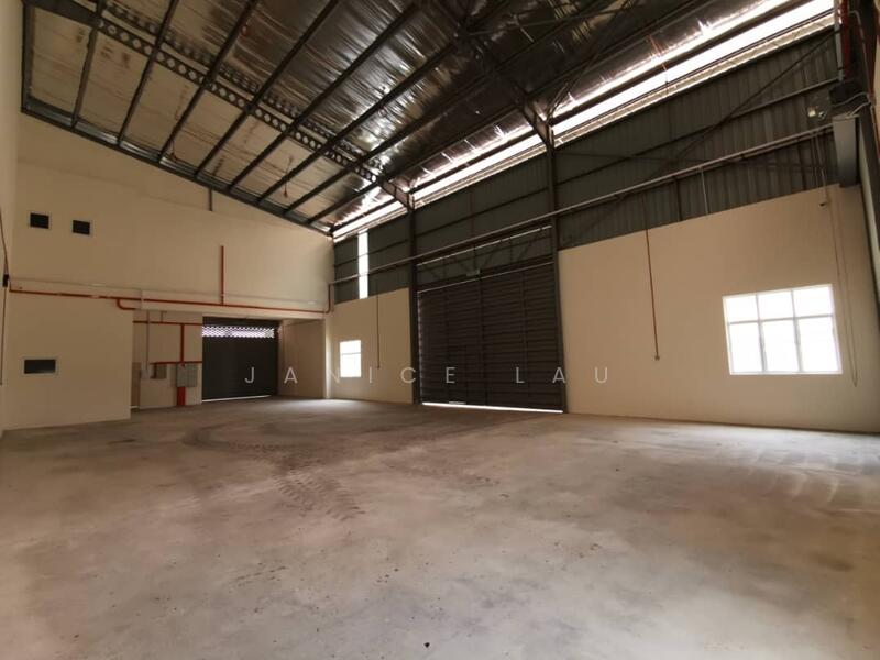Factory for Rent in Hi-Tech Industrial Park (Semenyih) - Janice Lau - Interior - PropertyGuru.com.my