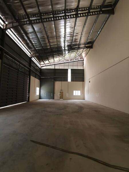 Factory for Rent in Hi-Tech Industrial Park (Semenyih) - Janice Lau - Interior - PropertyGuru.com.my