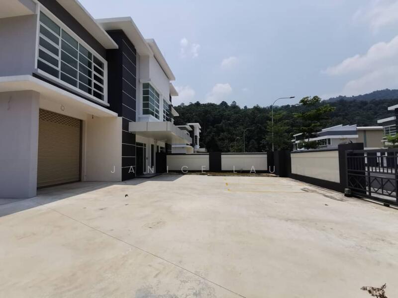 Factory for Rent in Hi-Tech Industrial Park (Semenyih) - Janice Lau - Exterior - PropertyGuru.com.my