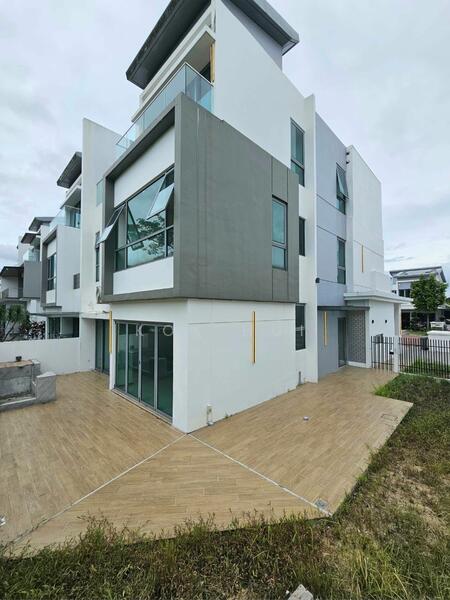 Semi-Detached House for Sale in Lenang Heights (Johor Bahru) - Kok Hui - Exterior - PropertyGuru.com.my