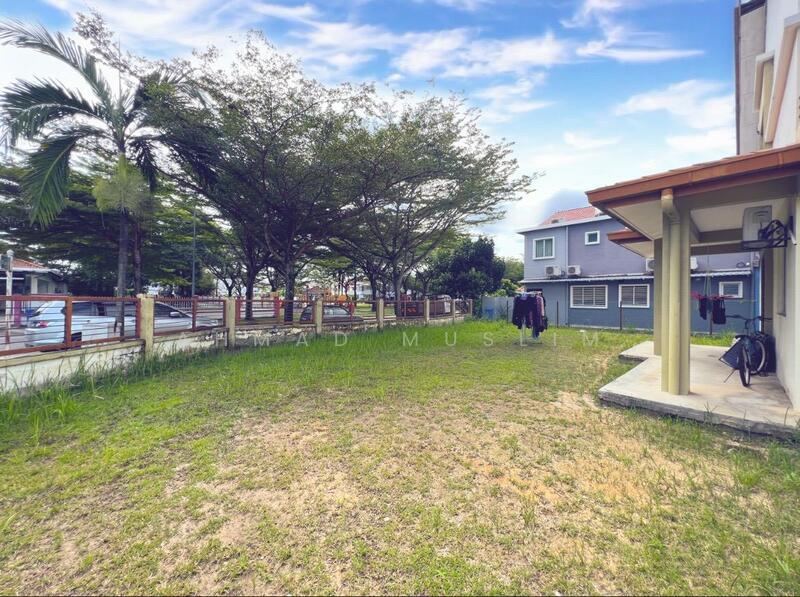 Bungalow for Sale in Setia Indah (Setia Alam) - Ahmad Muslim - PropertyGuru.com.my