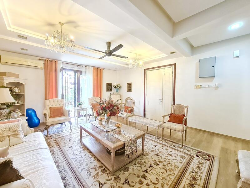 Subang Bestari untuk Untuk Dijual - RM 1,600,000, Feb 2026 - Living Room - PropertyGuru.com.my