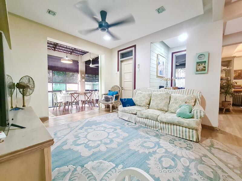 Subang Bestari untuk Untuk Dijual - RM 1,600,000, Feb 2026 - Living Room - PropertyGuru.com.my