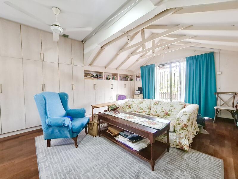 Subang Bestari untuk Untuk Dijual - RM 1,600,000, Feb 2026 - Living Room - PropertyGuru.com.my