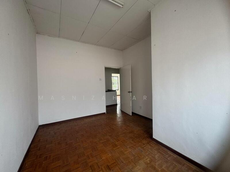 Taman Pinggiran Senawang untuk Untuk Dijual - RM 335,000, Feb 2026 - Interior - PropertyGuru.com.my