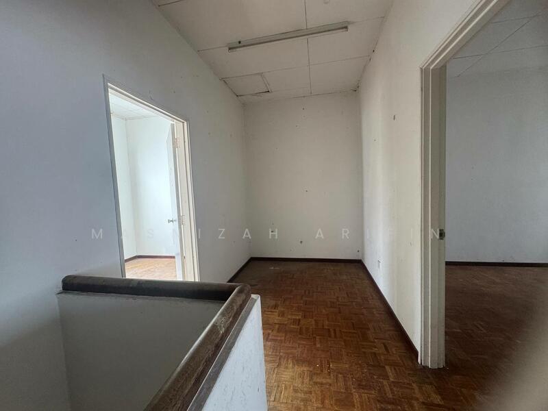 Taman Pinggiran Senawang untuk Untuk Dijual - RM 335,000, Feb 2026 - Interior - PropertyGuru.com.my