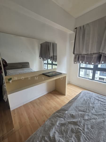 For Rent - Suria Residence