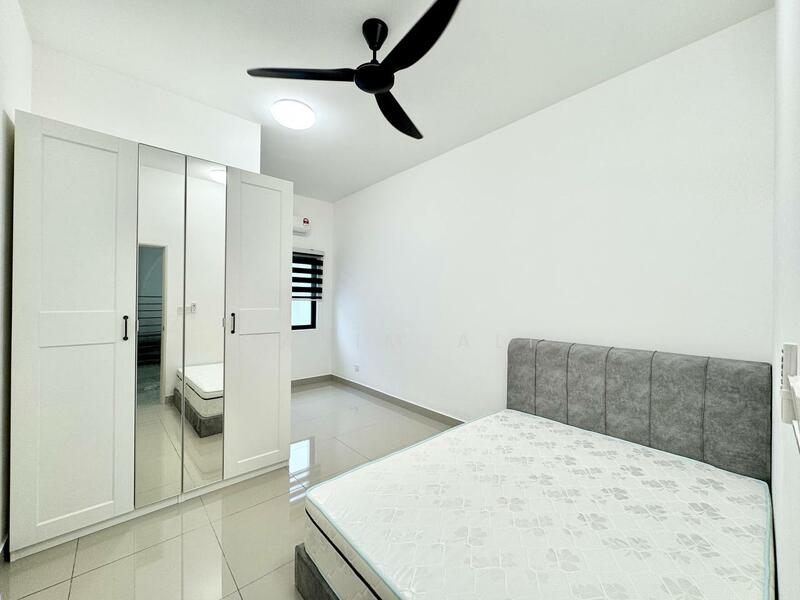 Sejati Lakeside @ Cyberjaya untuk Untuk Disewa - RM 4,500 /bulan, Feb 2026 - Bedroom - PropertyGuru.com.my