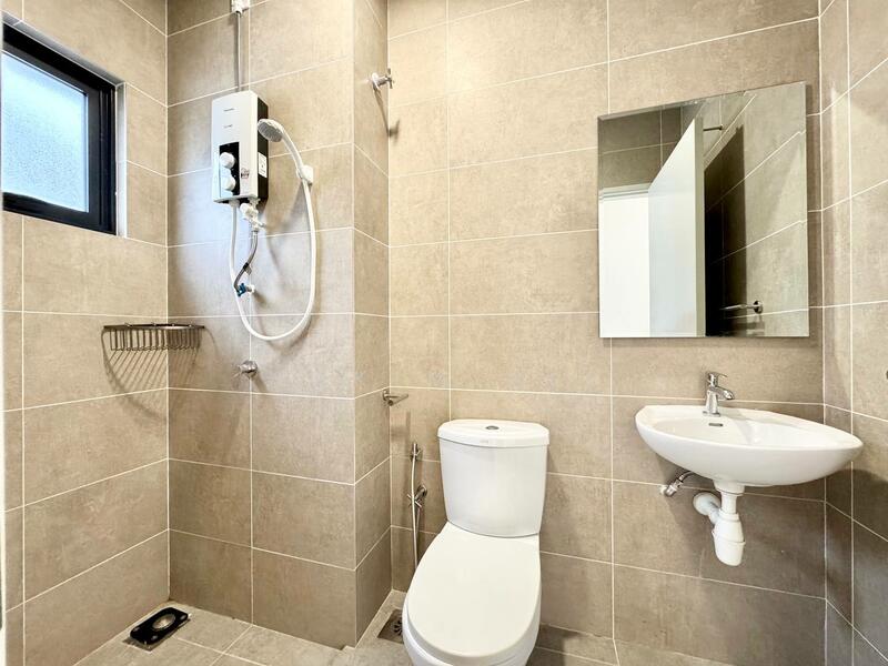 Sejati Lakeside @ Cyberjaya untuk Untuk Disewa - RM 4,500 /bulan, Feb 2026 - Bathroom - PropertyGuru.com.my