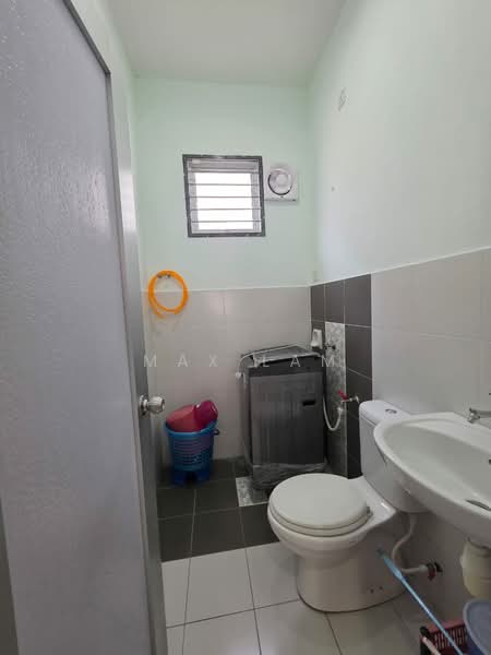 2-storey Terraced House for Sale in Taman Setia Indah (Tebrau) - Max Lam - Bathroom - PropertyGuru.com.my