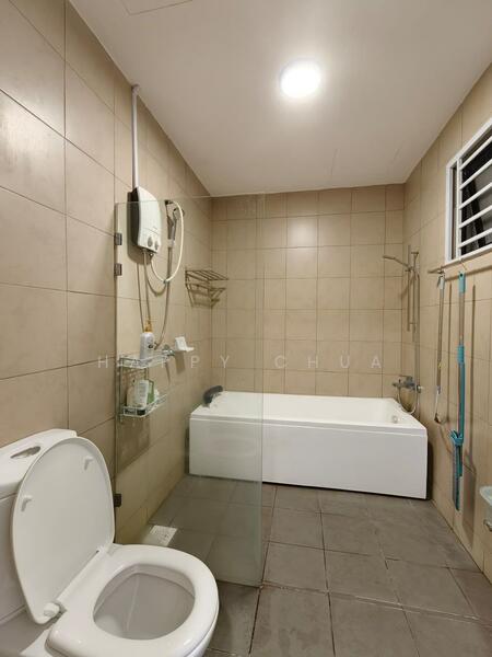 Greenfield Regency untuk Untuk Disewa - RM 2,300 /bulan, Feb 2026 - Bathroom - PropertyGuru.com.my
