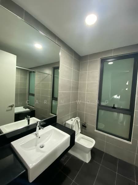 Kondominium untuk Disewa di Sunway Mont Residences - Caren Wong - Bathroom - PropertyGuru.com.my