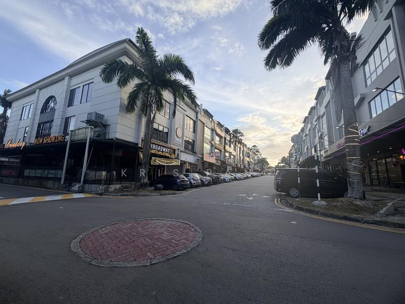 Taman Sutera Utama untuk Untuk Dijual - RM 6,700,000, Feb 2026 - Exterior - PropertyGuru.com.my