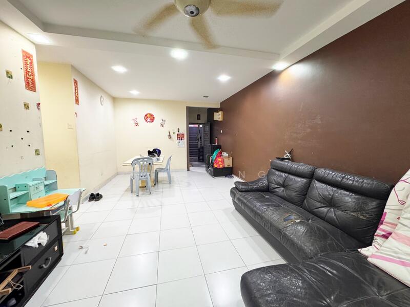 Apartment for Sale at M'tiara - Betty Ng - Living Room - PropertyGuru.com.my