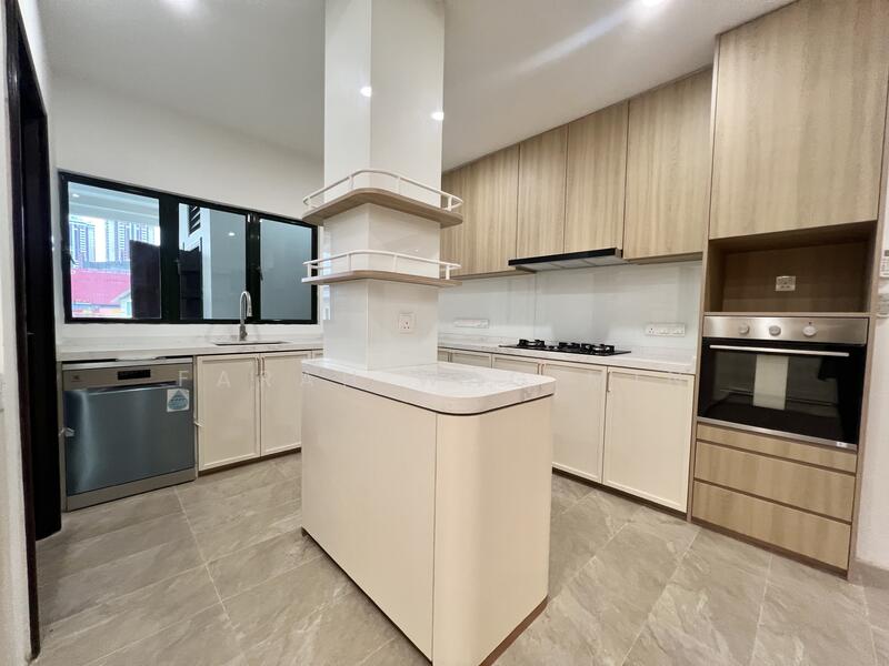 Condominium for Sale at Sri Kenny - Farah Wagimin - Kitchen - PropertyGuru.com.my